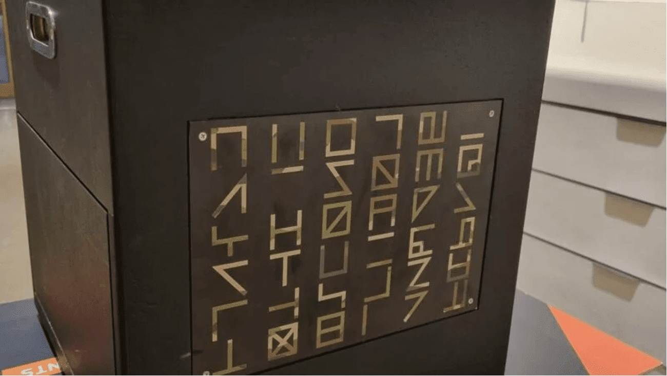 Boite noir - activité de mission de désamorçage.